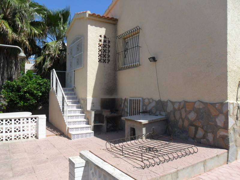 Resale - Detached Villa - La Marina - La Marina Resale - Detached Villa - La Marina - La Marina