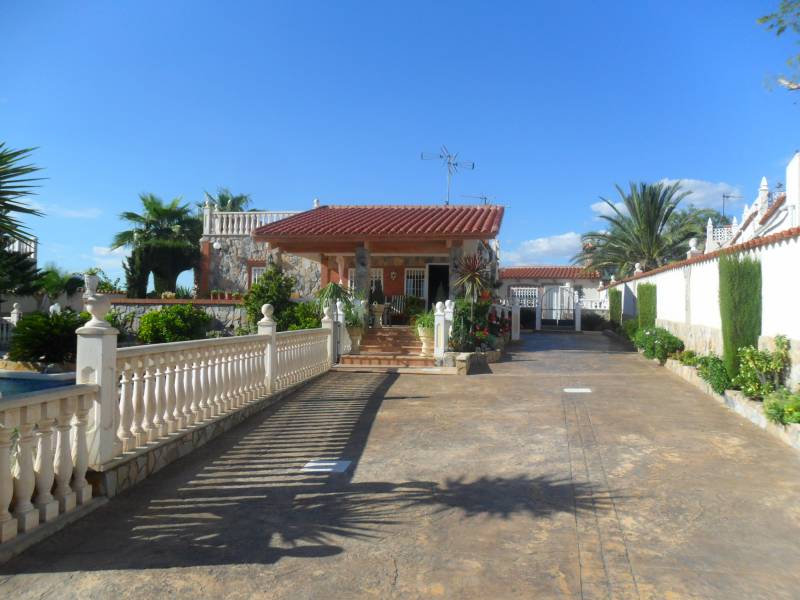 Resale - Detached Villa - La Marina - La Marina Resale - Detached Villa - La Marina - La Marina