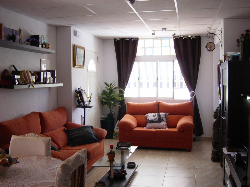 Resale - Detached Villa - La Marina - La Marina Resale - Detached Villa - La Marina - La Marina