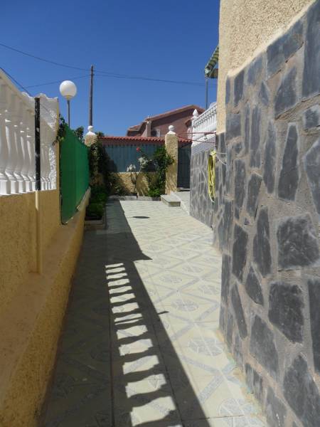 Resale - Detached Villa - La Marina - La Marina Resale - Detached Villa - La Marina - La Marina